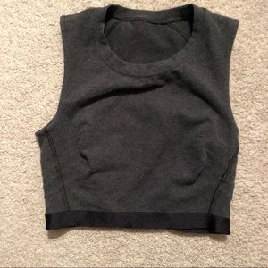 Lululemon crop top size 4